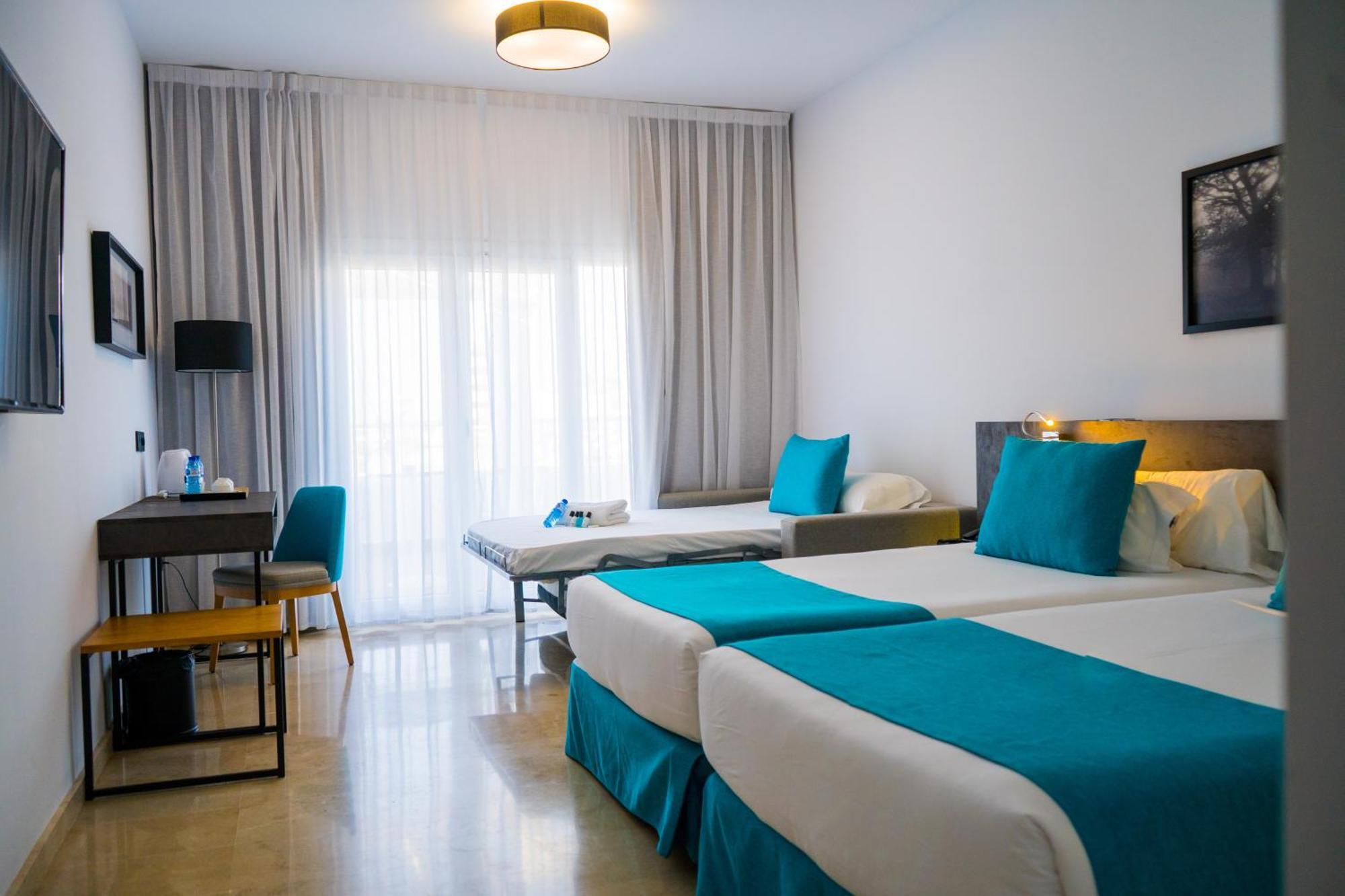 Moon Hotel & Spa. Aguadulce  Room photo